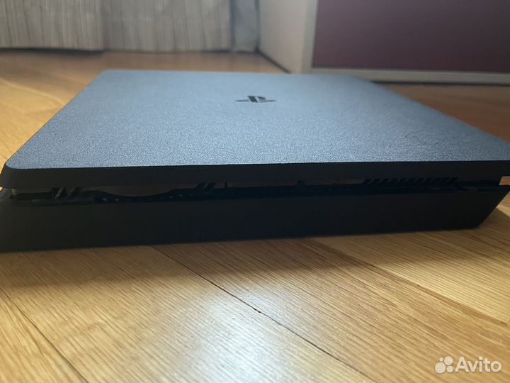 Sony PS4 slim 500gb с 9 играми