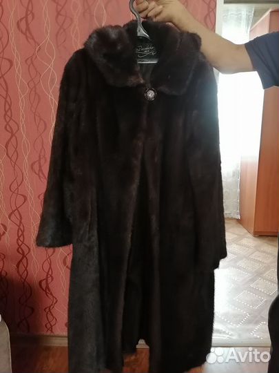 Продам 4 шубы
