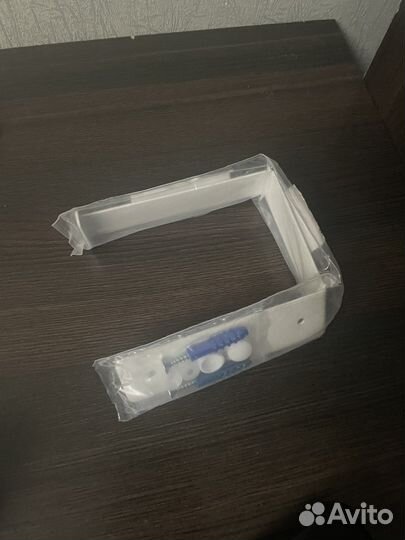 Бумагодержатель туалетной бумаги