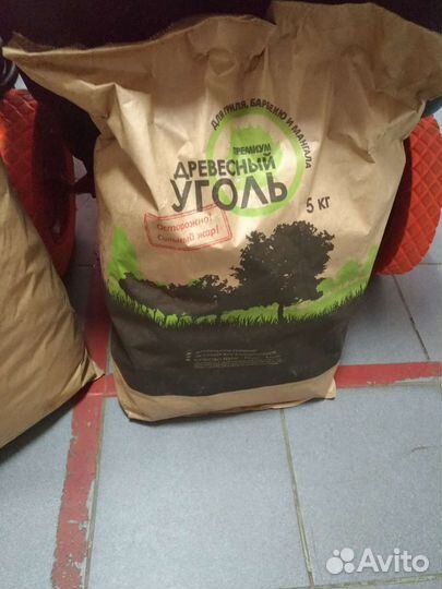 Уголь древесный в мешках