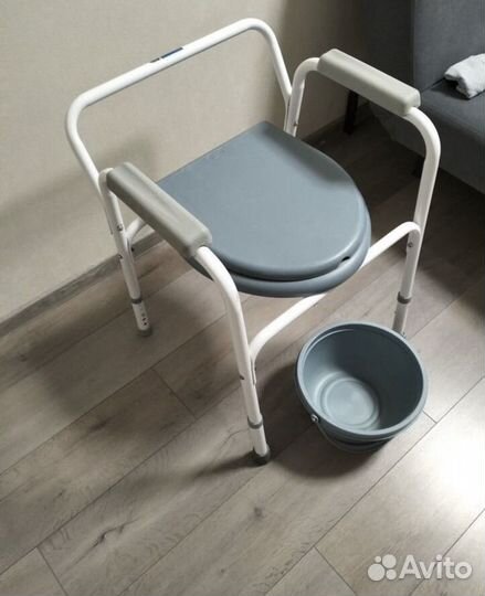 Кресло-туалет для пожилых и инвалидов (биотуалет)