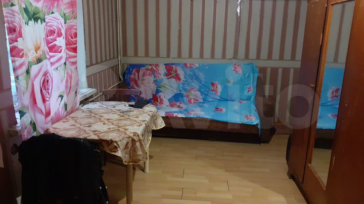 Комната 18 м² в 3-к., 1/2 эт.