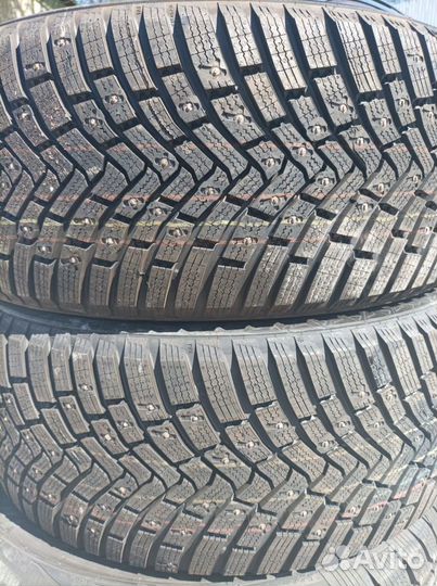 Continental IceContact 3 245/45 R19 102T