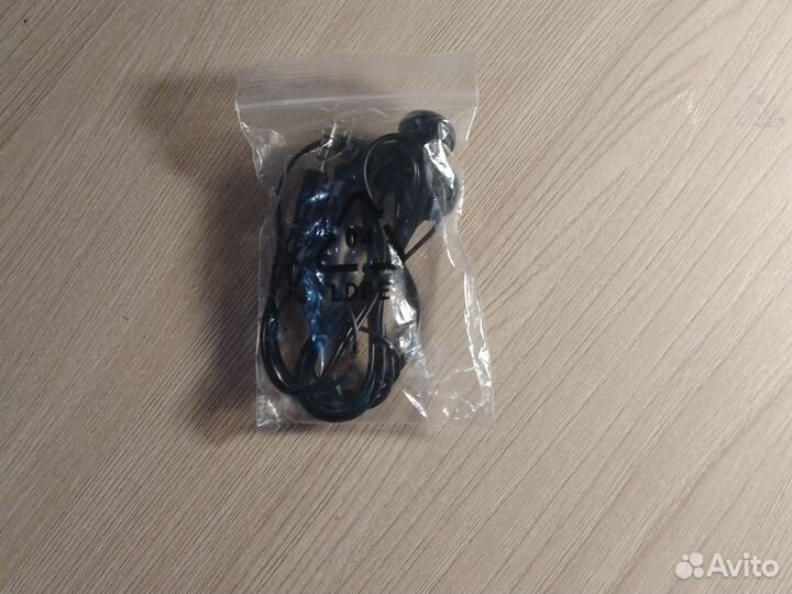 Наушники