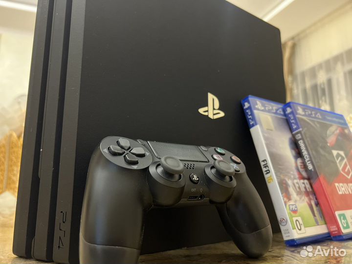 Sony PS4 PRO прошитая состояние идеал