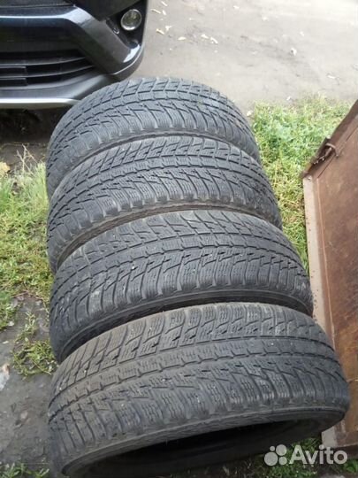 Nokian Tyres WR SUV 225/65 R17