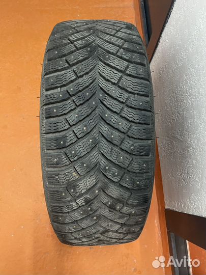 Michelin X-Ice North 4 225/50 R17 98H
