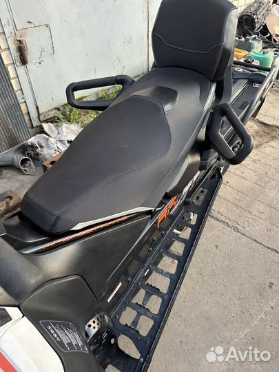 Снегоход BRP Linx 49 Renger