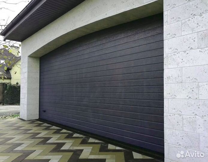 Гаражные ворота со склада
