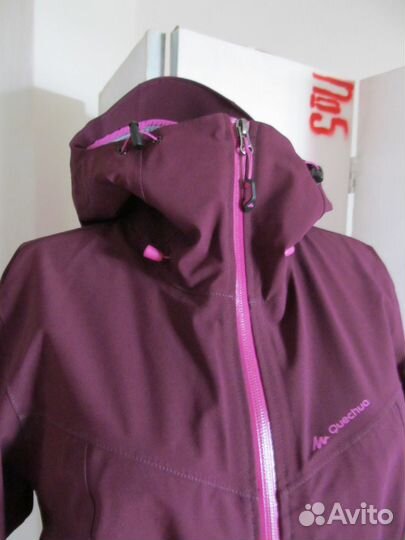 Хайкинг куртка женская Quechua Decathlon 42-44
