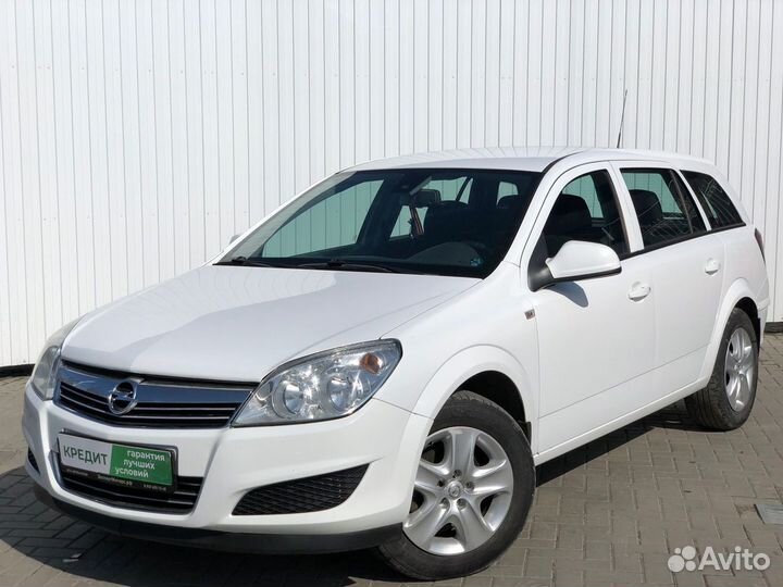 Opel Astra 1.6 МТ, 2012, 161 500 км