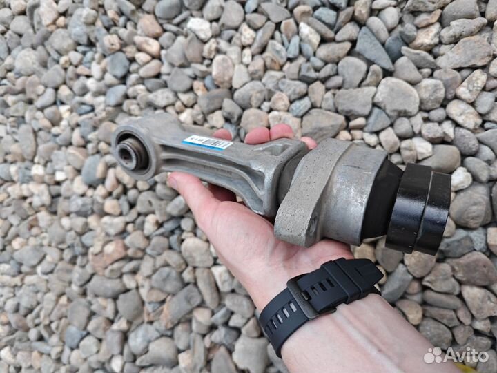 Подушка двигателя задняя kia cerato 4