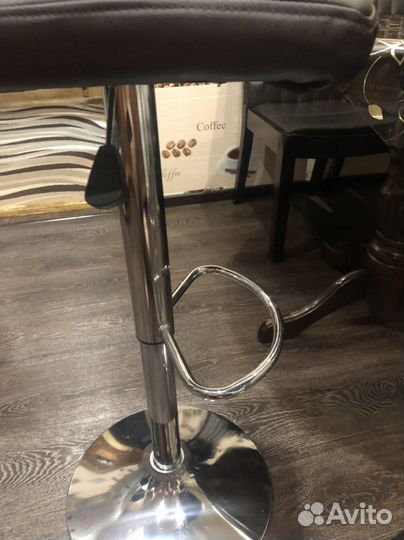 Стул барный