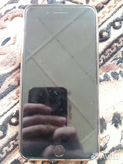iPhone 8 plus 64gb
