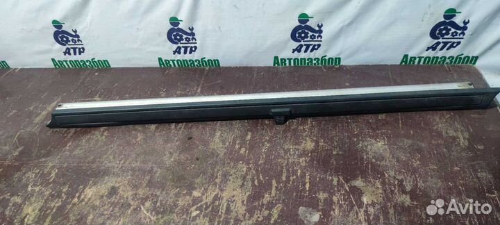 Шторка двери задняя левая Audi A8 D3