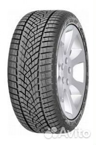 Goodyear UltraGrip Performance+ 215/55 R17 98V