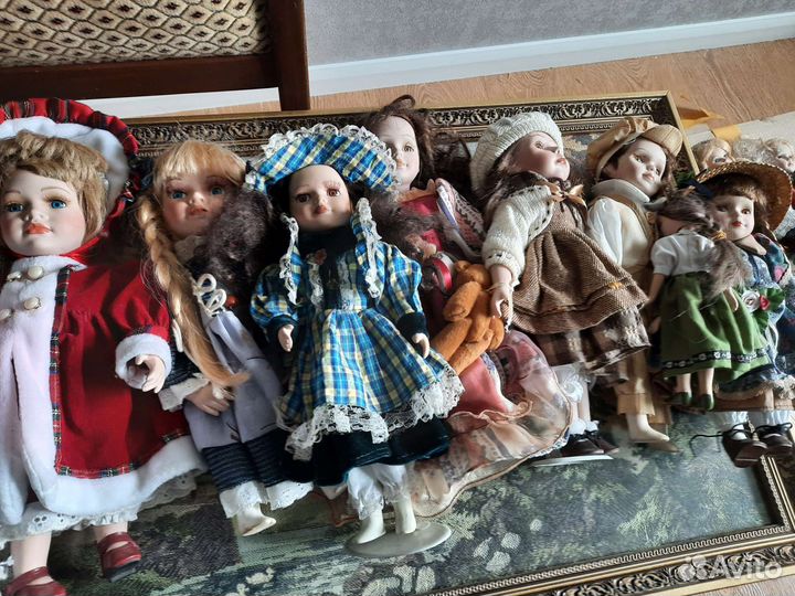 Куклы фарфоровые коллекционные неновые