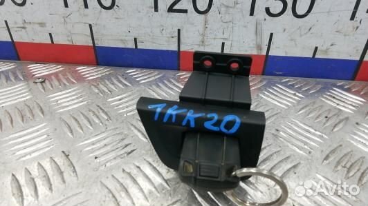 Замок зажигания BMW 1 E81 (1KK20J101)