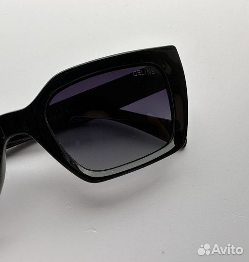 Солнцезащитные очки Celine