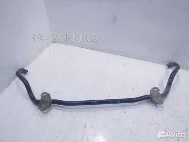 Стабилизатор передний