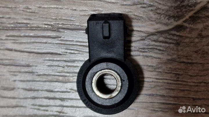 Датчик детонации Mitsubishi Lanser 9