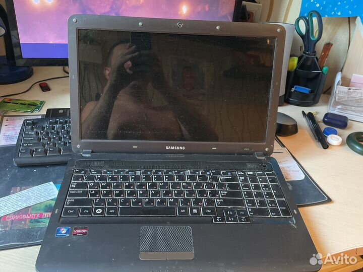 Samsung r 525 (на запчасти)