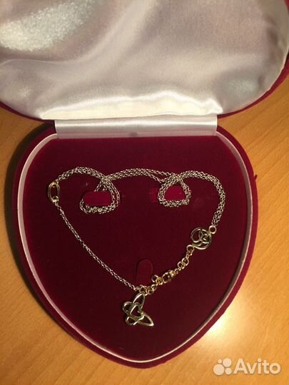 Колье из золота