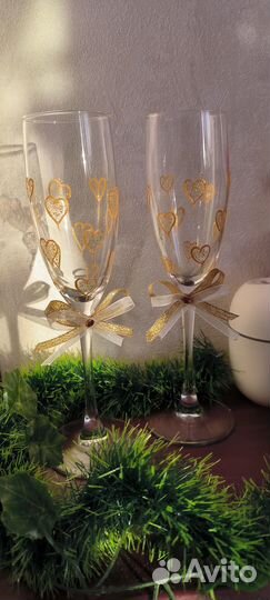Праздничные бокалы