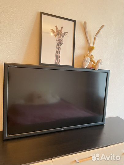 Телевизор бу LG
