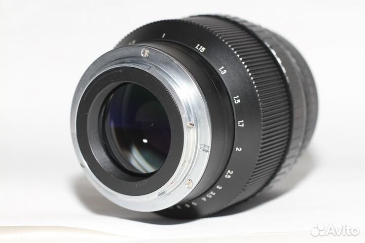 Гелиос 40-2 85mm f/1,5 для Canon