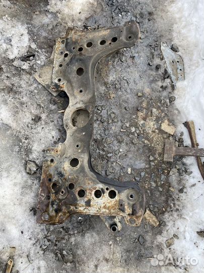 Балка двс Fiat Bravo