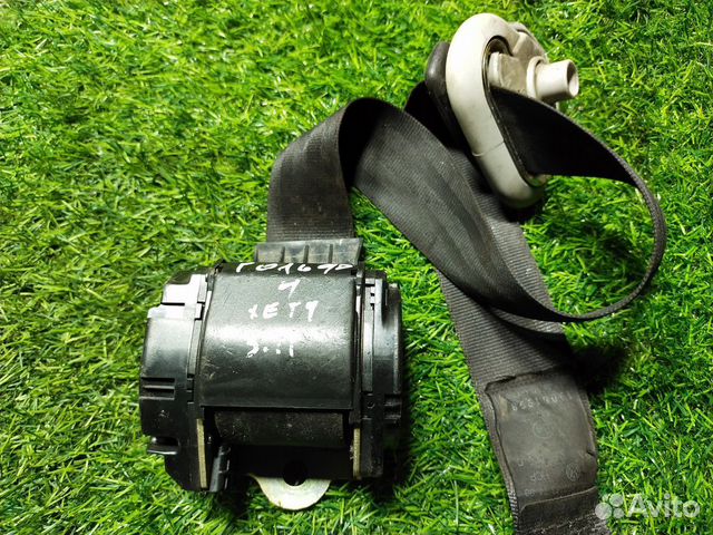 Ремень безопасности Volkswagen Golf (Mk4) IV