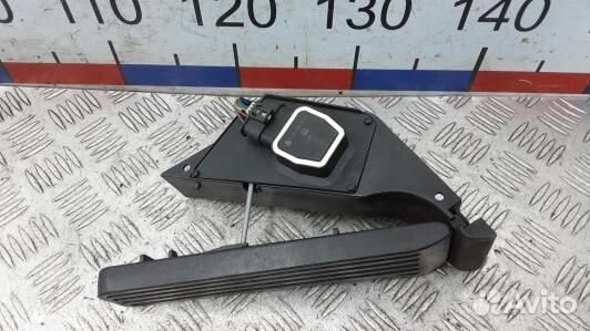 Педаль газа mercedes benz C-class W204 (2NN06NW01)