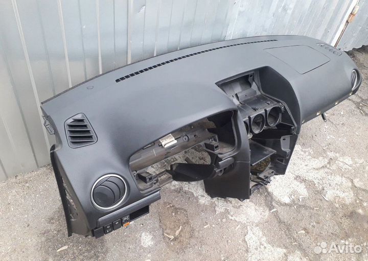 Торпеда панель приборов Mazda 6 GG разборка