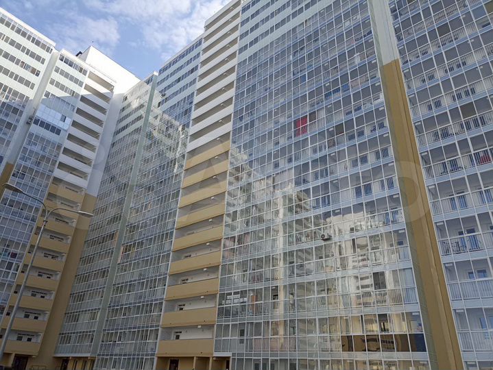 2-к. квартира, 42 м², 18/18 эт.