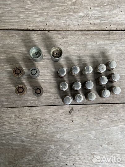 Болты колесные секретки Kia Sorento 1 BL D4CB Рест