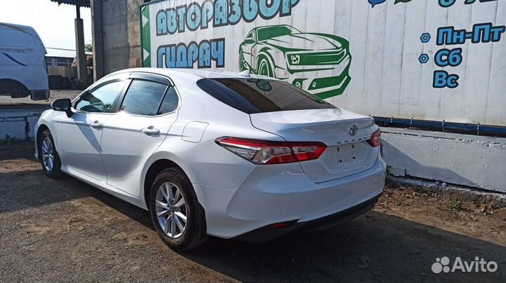 Гнездо прикуривателя Toyota Camry 70 8553052010