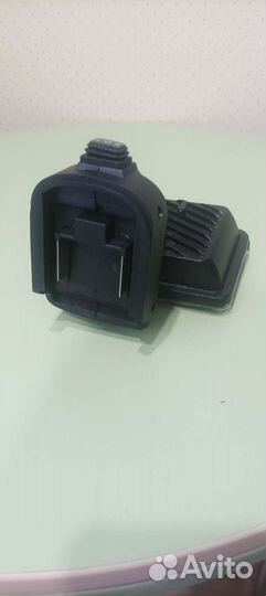 Аккумуляторный фонарь makita