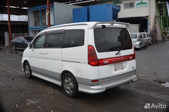 Разбор nissan serena 2000