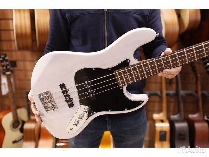 Stagg SBJ-30 WHB - бас-гитара цвет белый