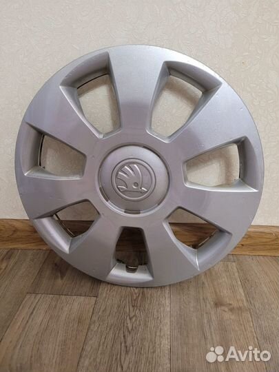 Колпак skoda r15