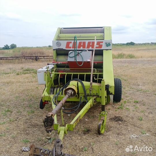 Пресс-подборщик Claas Rollant 44, 2004