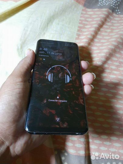 Samsung Galaxy S9, 4/64 ГБ