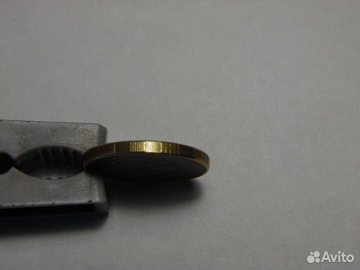 Монета с браком