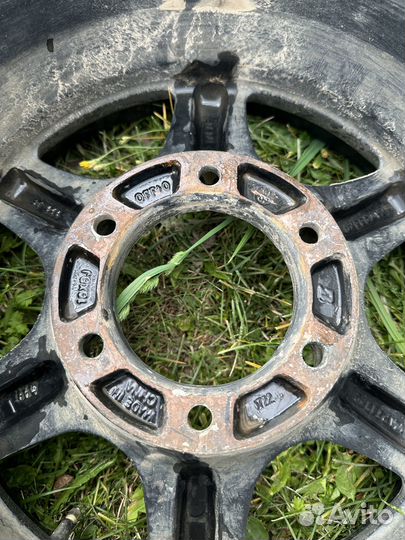 Bfgoodrich Mud-Terrain T/A KM3 265/75 R16