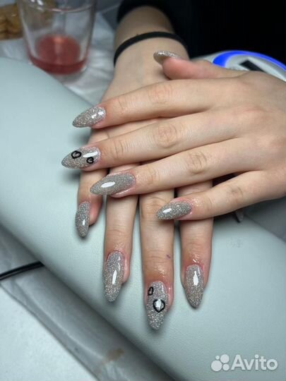 Наращивание ногтей