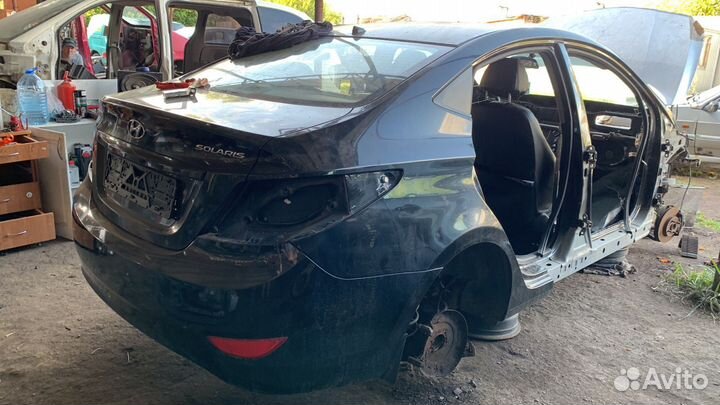 Кузов с документами solaris 1 2014