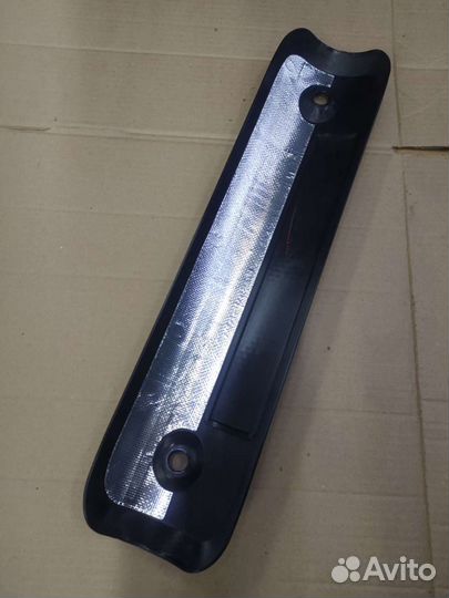 Черн накладка глушителя Suzuki Burgman/SkyWave 650