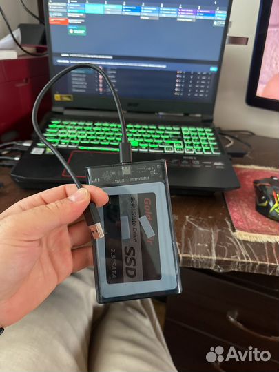 Жесткий диск 1 тб 2.5 ssd в сборе с корпусом