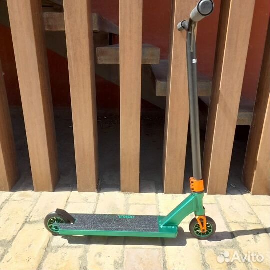 Трюковой самокат